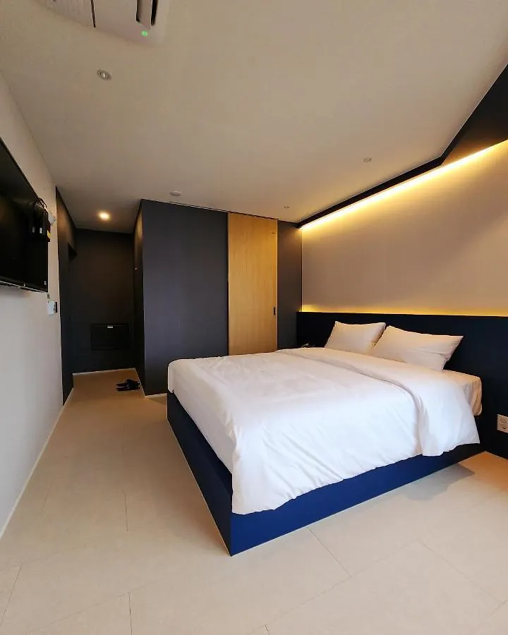 Gold Stone Hotel Busan