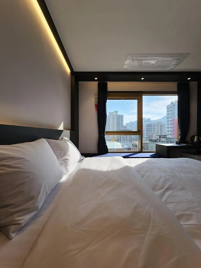 Gold Stone Hotel Busan