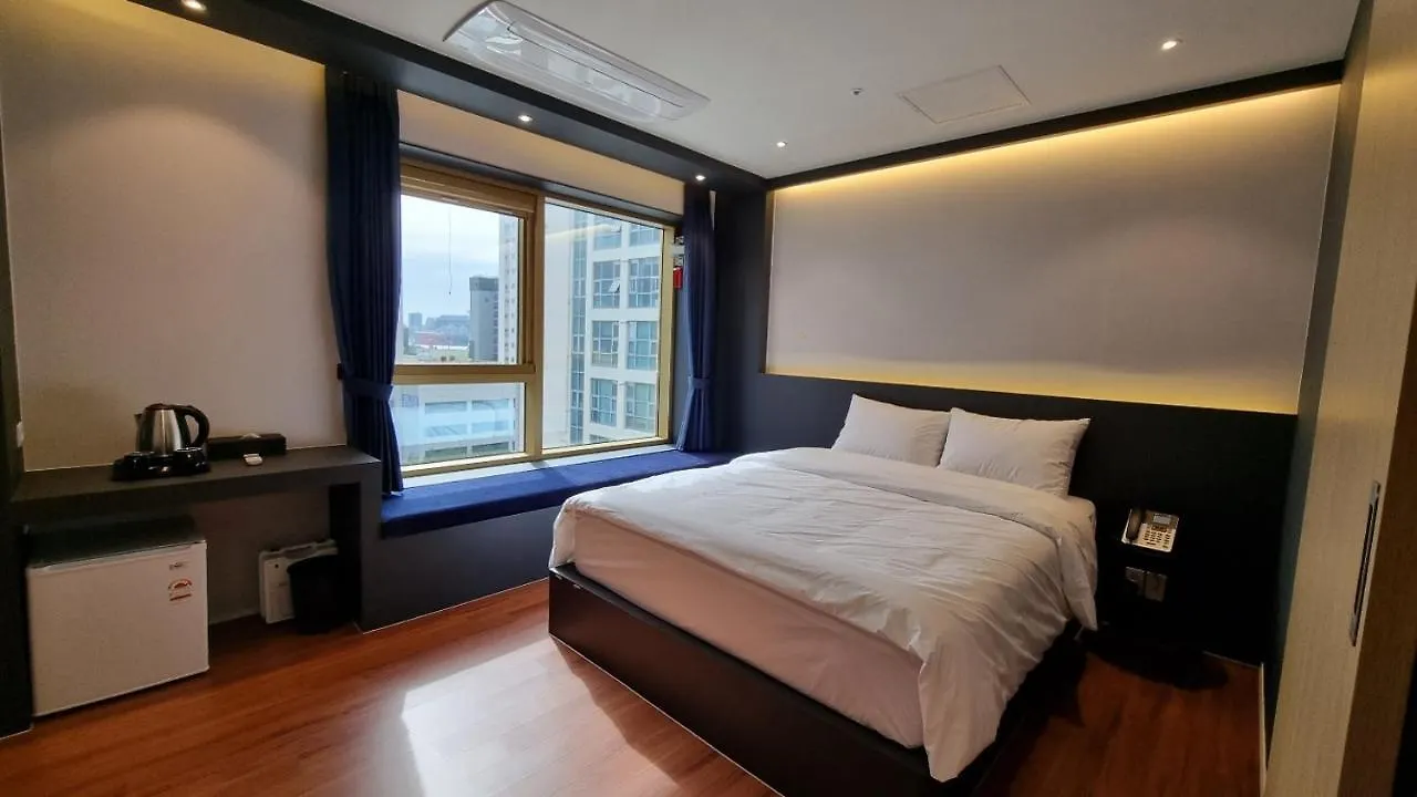Gold Stone Hotel Busan