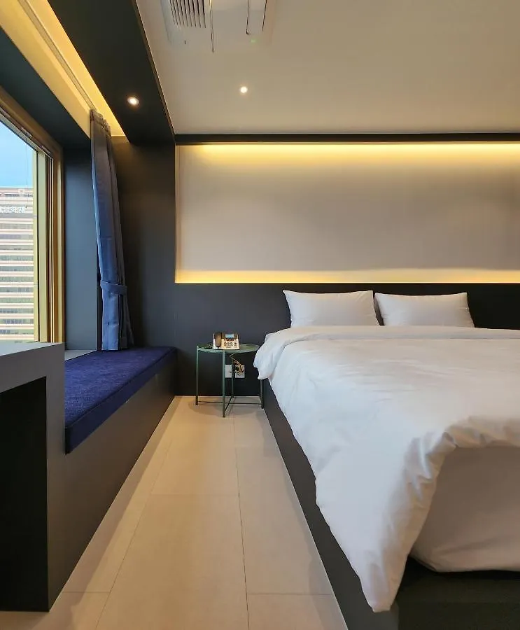 Gold Stone Hotel Busan 3*,