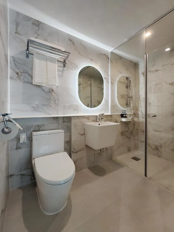 Gold Stone Hotel Busan 3*,
